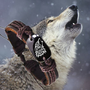 Howling Wolf Bracelet