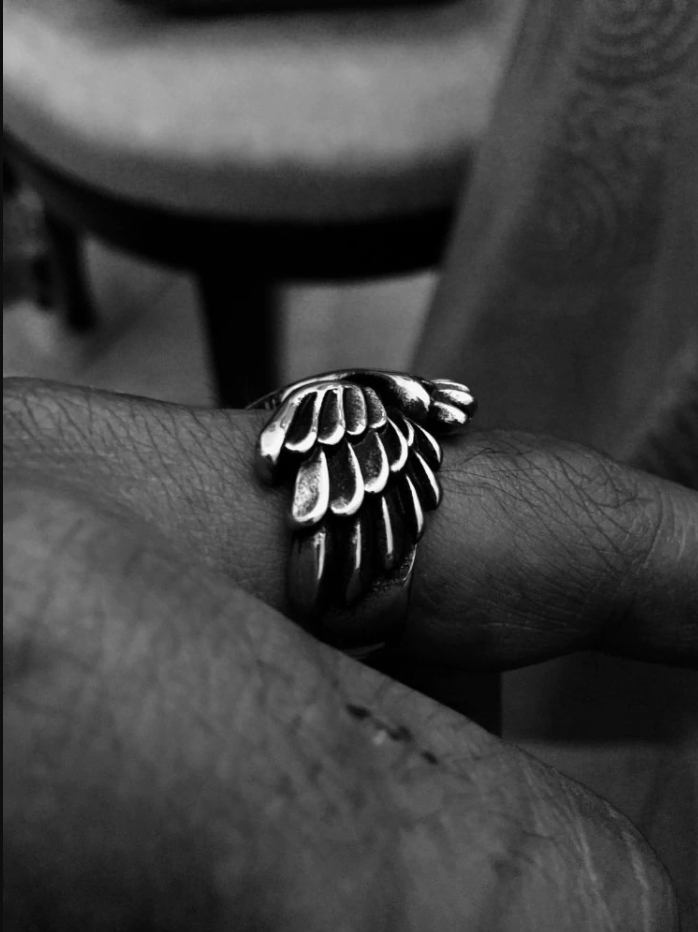 Raven Wings Ring
